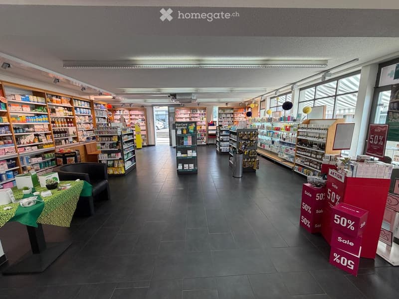 Attraktives Ladenlokal in Jegenstorf (1)