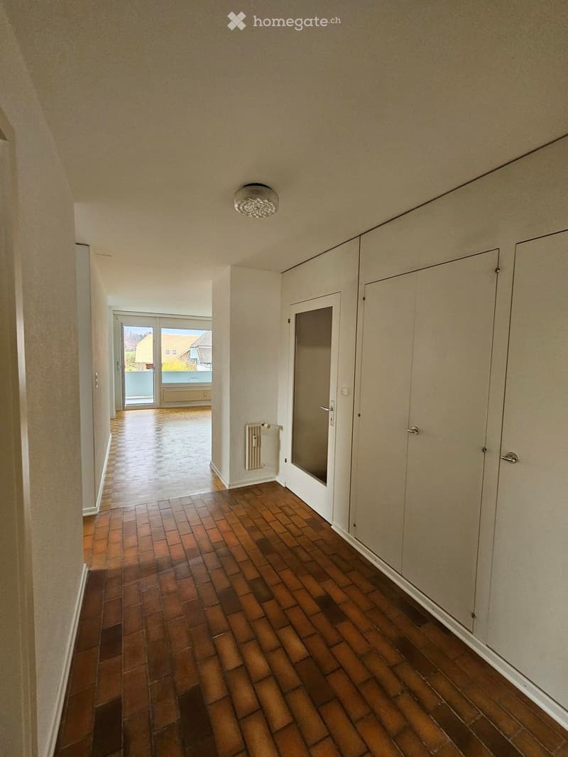 Schöne und helle 4.5-Zimmerwohnung in Stettlen (6)