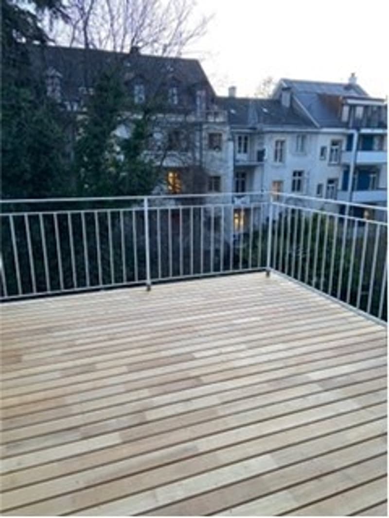 Charmante 6-Zimmer-Maisonette-Wohnung in renoviertem Altbau (9)