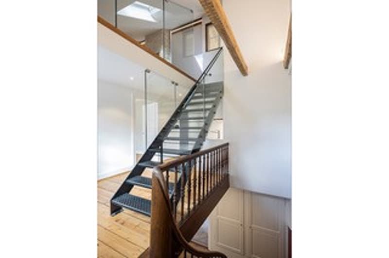 Charmante 6-Zimmer-Maisonette-Wohnung in renoviertem Altbau (4)