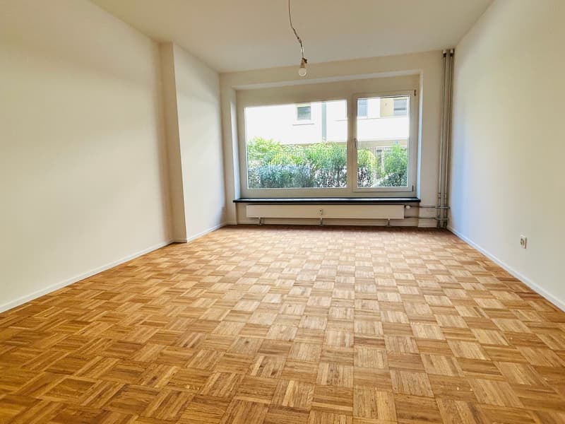 Renovierte 3.5-Zimmer-Garten-Wohnung direkt am Rhein (7)