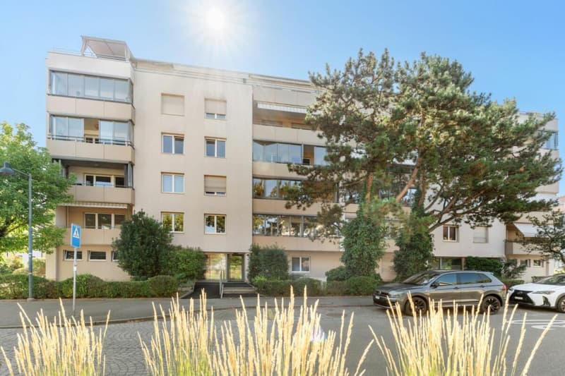 Helle 3,5-Zimmerwohnung mit Lift und Balkon an zentraler Lage in Birsfelden (13)