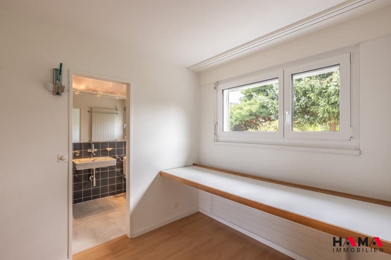 Geräumiges 6.5-Zimmer-Einfamilienhaus mit Sauna an bester Lage in Zofingen (12)