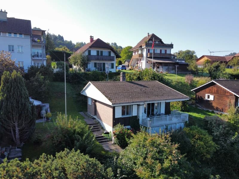 Grundstück mit direkter Seesicht und Überbauungspotential (2)