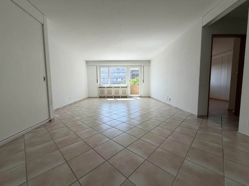 3½-Zimmerwohnung mit Bergsicht (5)