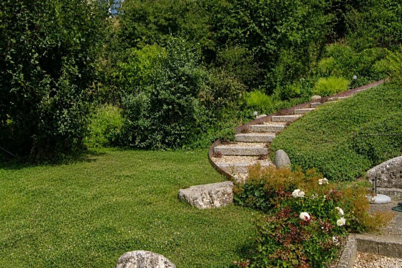 Freistehendesd EFH mit Ausbaupotenzial (5)