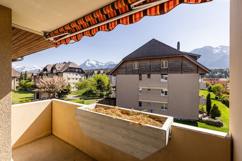 ! RESERVIERT ! 2.5 Zimmer-Wohnung mit Lift in Thun (3)