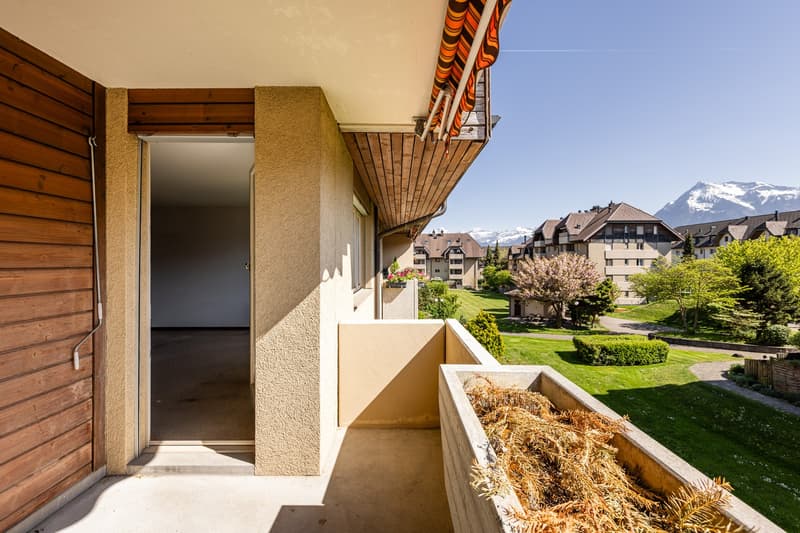 ! RESERVIERT ! 2.5 Zimmer-Wohnung mit Lift in Thun (4)