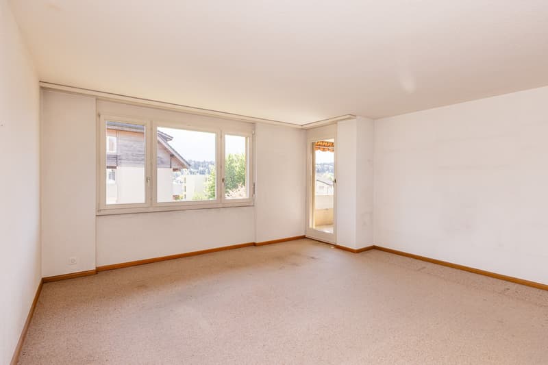 ! RESERVIERT ! 2.5 Zimmer-Wohnung mit Lift in Thun (5)