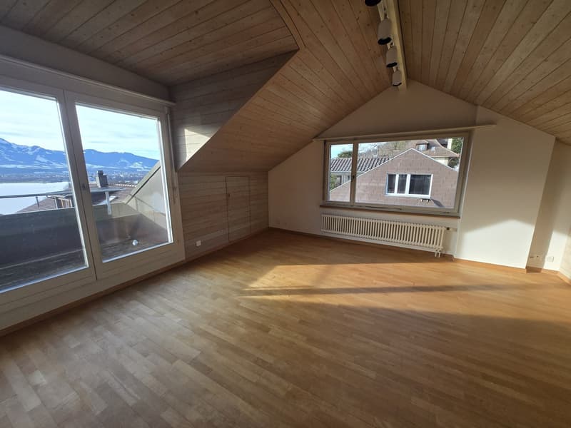 5.5 Zimmer-Doppeleinfamilienhaus in Hilterfingen (11)