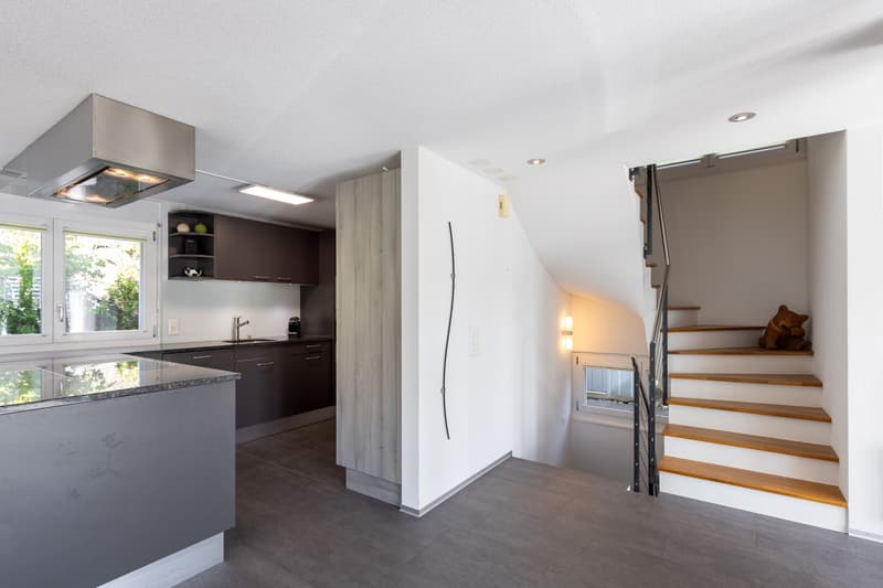 5.5 Zimmer-Einfamilienhaus mit Doppelgarage in Kaufdorf (7)