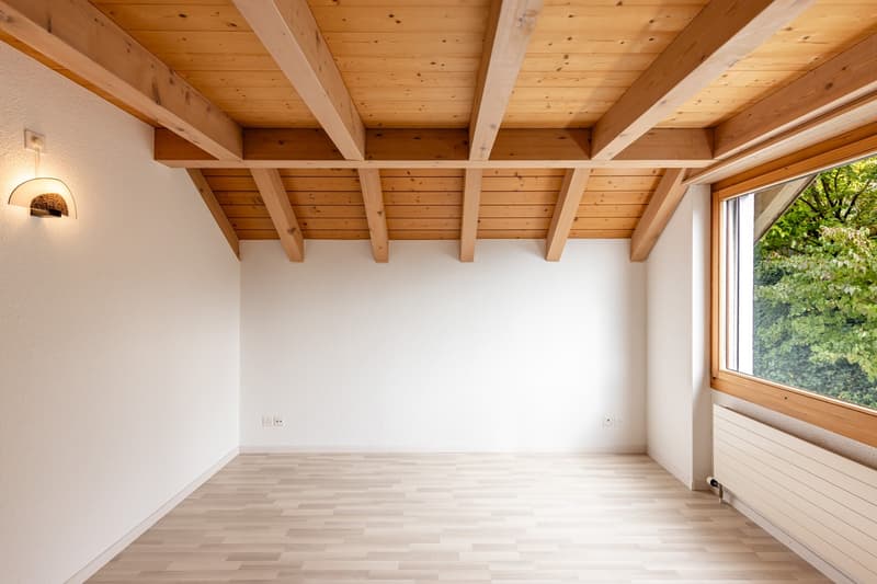 3.5 Zimmer-Dachwohnung mit Galerie in Steffisburg (Thun) (10)