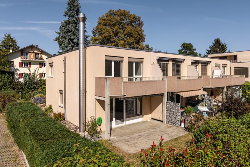 3.5 (4) Zimmer-Reihen-Eckhaus in Steffisburg (2)