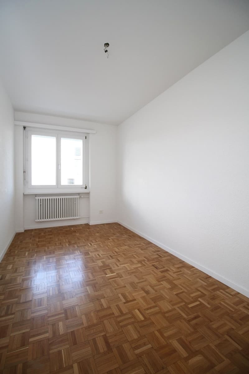 Helle 3.5-Zimmerwohnung an ruhiger Lage in Frick zu vermieten (7)
