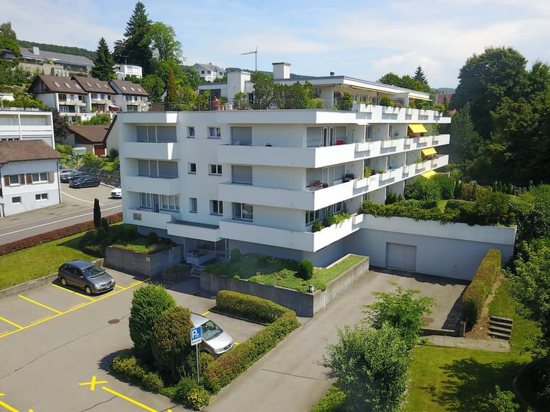 zentral gelegene 3.5 Zimmerwohnung in einem ruhigen Wohnquartier (1)