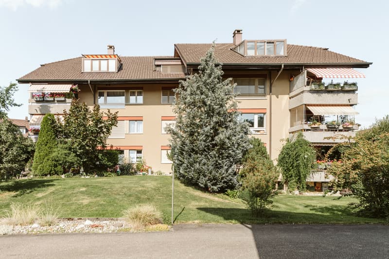 BUR_1107_Luetzelflueh_Dorfstrasse_42a.jpg