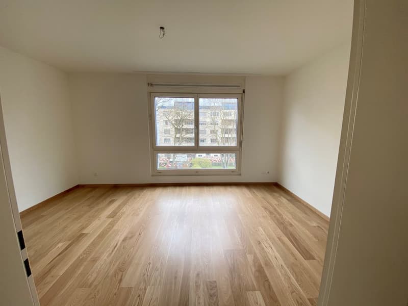 Moderne 2 1/2 Zimmer-Wohnung an zentraler Lage (5)