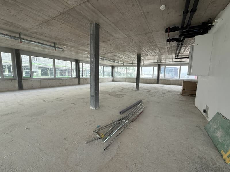 Office with approximately 780 m2 in a new building (5)