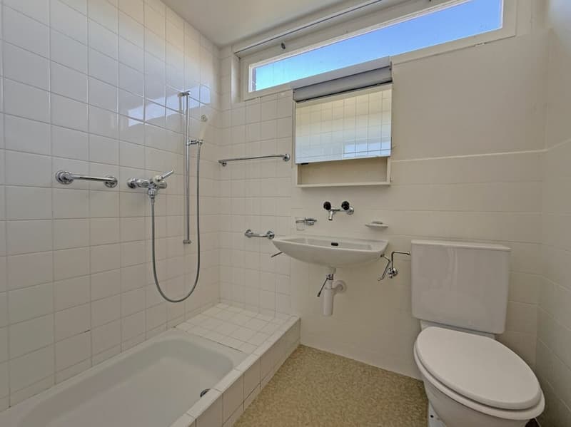 2.5-Zimmerwohnung mit Blick ins Grüne (6)