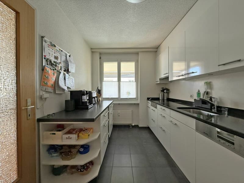4.5-Zimmerwohnung mit Hobbyraum und zwei Einstellhallenplätzen (4)