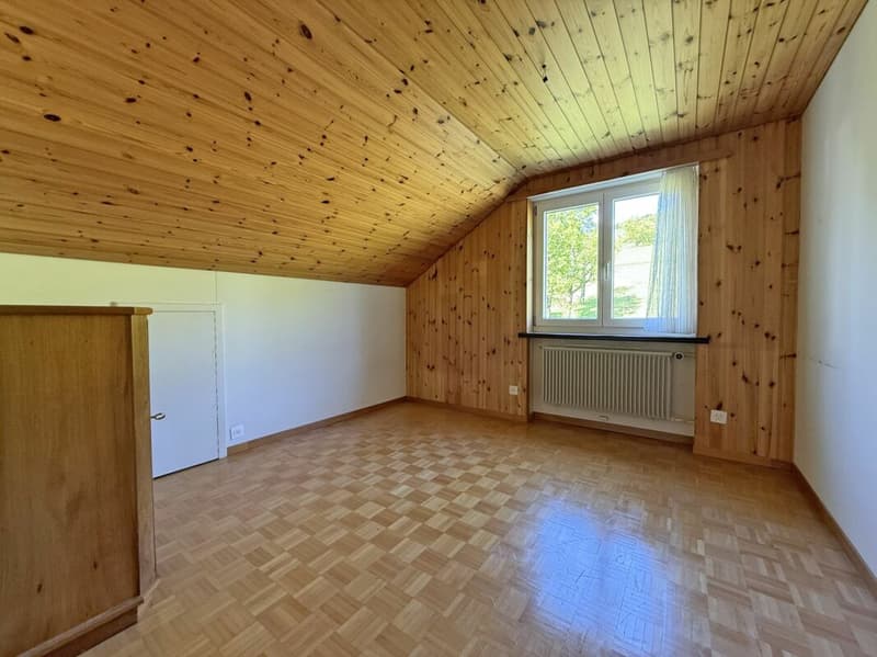 4.5-Zimmer-Einfamilienhaus im Grünen (10)