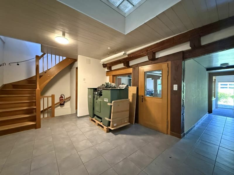Zentrale Gewerbefläche von insgesamt 70m2 (5)