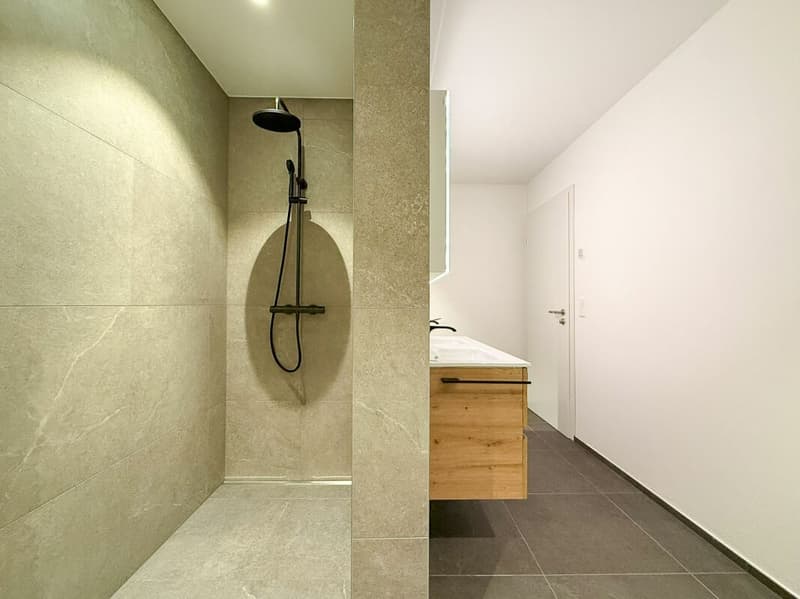 NEUBAU Ein Wohntraum mit Stil und Komfort - 4.5 Zimmer (9)