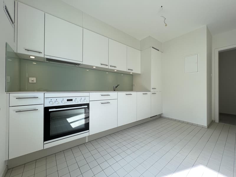 Küche (Beispielfoto aus baugleicher Wohnung im 1.OG; Abweichungen sind möglich)
