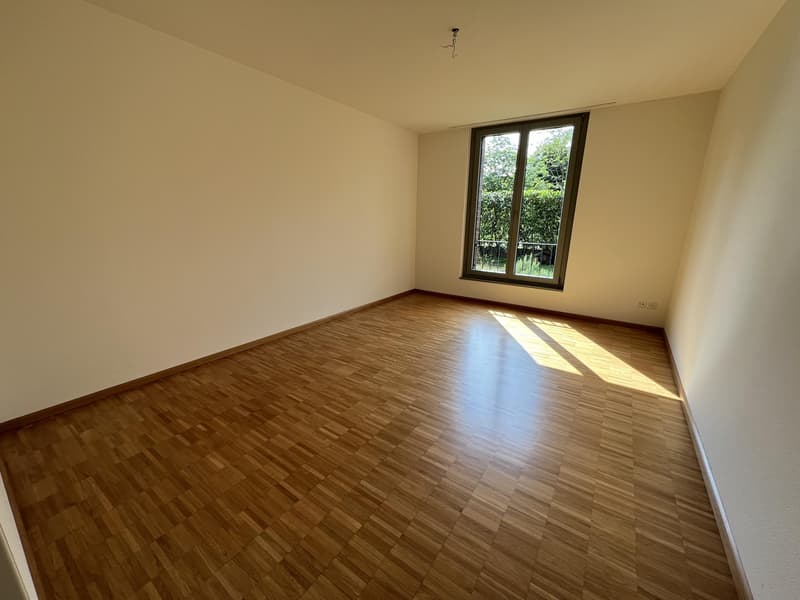 Zimmer 3 (Beispielfoto aus baugleicher Wohnung im Haus Nr. 1; Abweichungen sind möglich)