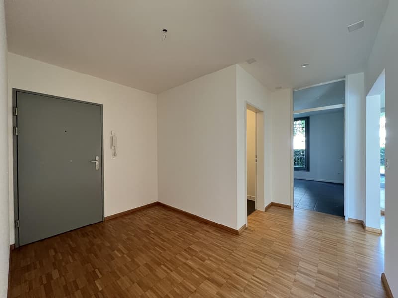 Korridor (Beispielfoto aus baugleicher Wohnung im Haus Nr. 1; Abweichungen sind möglich)