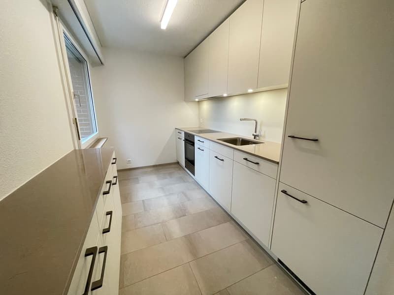 Küche (Beispielfoto aus baugleicher Wohnung; Abweichungen sind möglich)