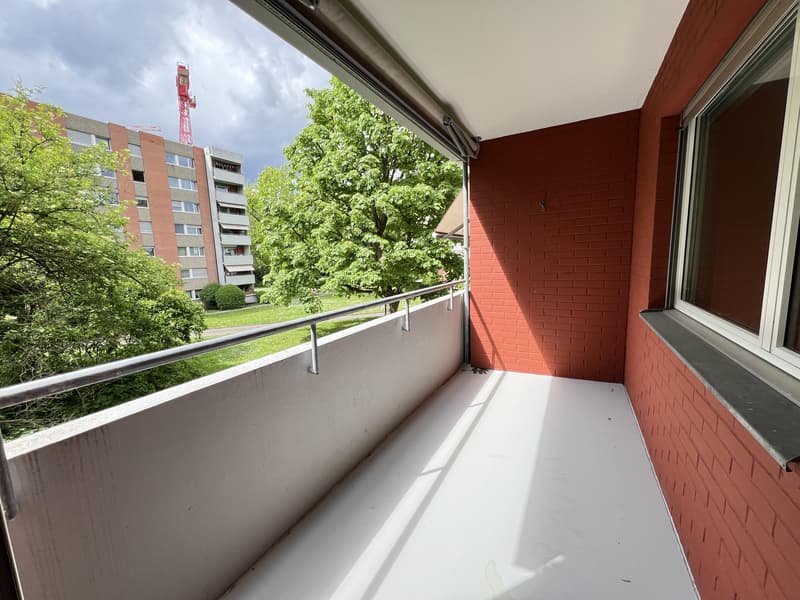 Balkon (Beispielfoto aus baugleicher Wohnung im 1.OG; Abweichungen sind möglich)
