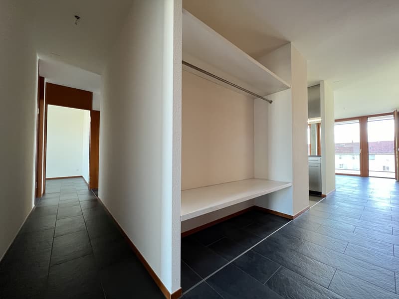 Korridor (Beispielfoto aus baugleicher Wohnung; Abweichungen sind möglich)