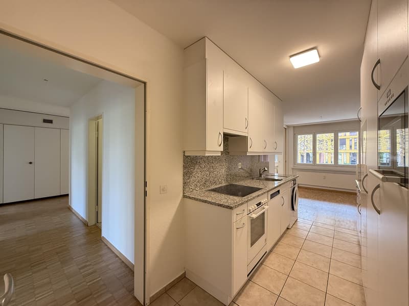 Küche / Korridor (Beispielfoto aus baugleicher Wohnung; Abweichungen sind möglich)