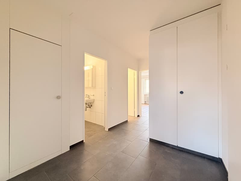 Eingang (Beispielfoto aus baugleicher Wohnung; Abweichungen sind möglich)