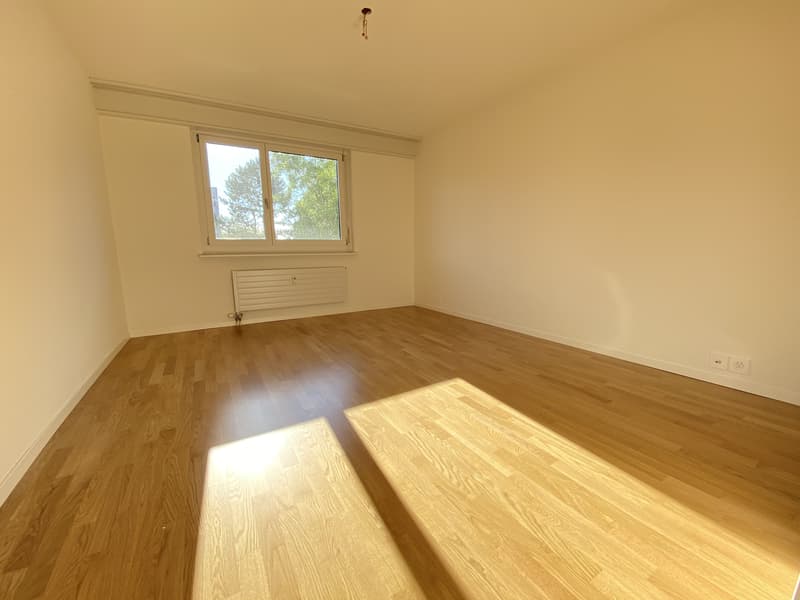 Zimmer (Beispielfoto aus baugleicher Wohnung; Abweichungen sind möglich)