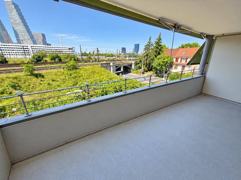 Balkon (Beispielfoto aus baugleicher Wohnung; Abweichungen sind möglich)