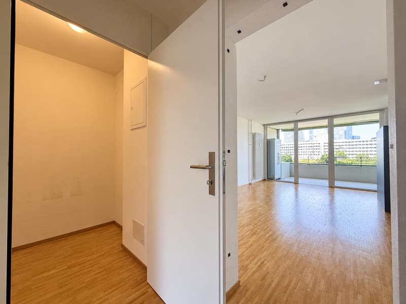 Reduit / Wohnzimmer (Beispielfoto aus baugleicher Wohnung; Abweichungen sind möglich)