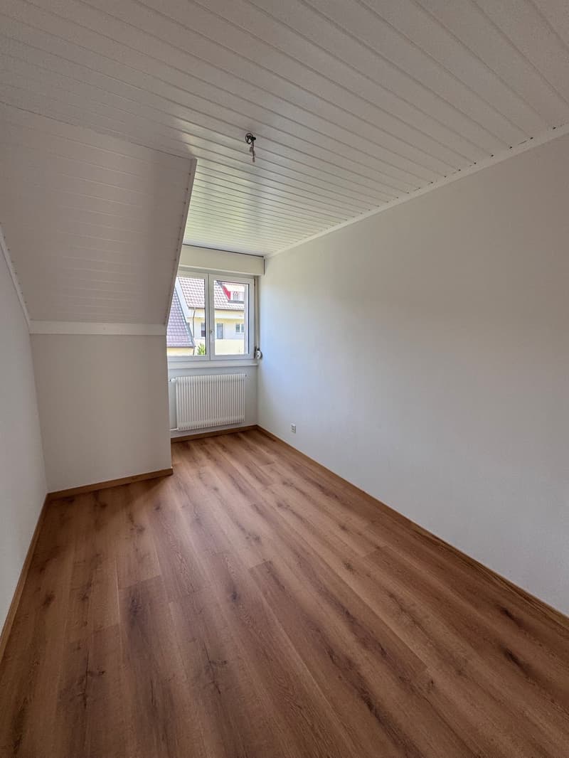 Frisch renovierte 3.5-Zimmer-Wohnung in Niederscherli (7)