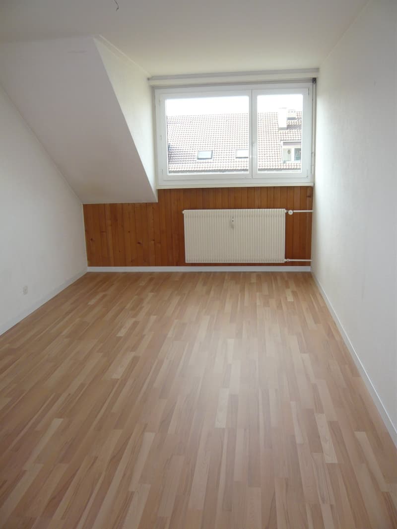 Gemütliche 3-Zimmer-Dachwohnung in ruhiger Lage in Gasel b. Köniz (7)