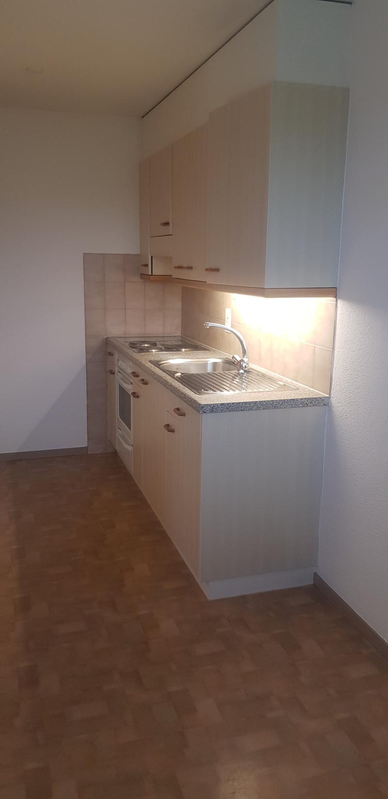 Gemütliche 3-Zimmer-Dachwohnung in ruhiger Lage in Gasel b. Köniz (2)