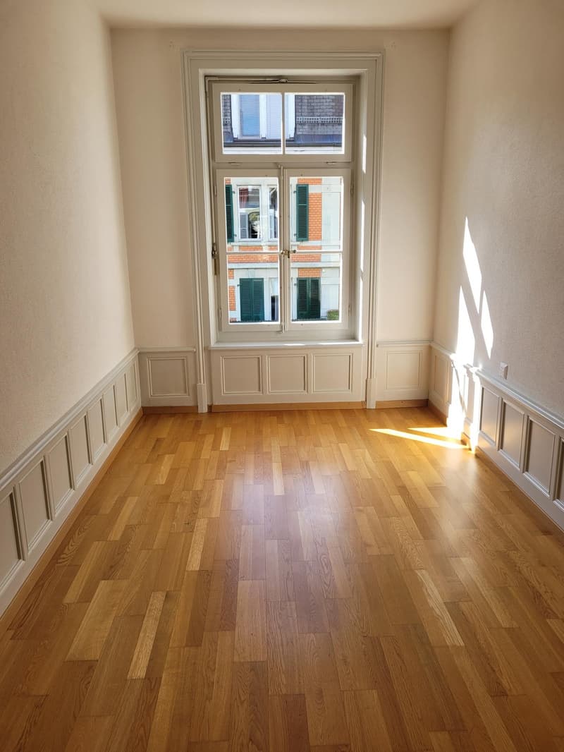 Ruhige Wohnung mit Balkon (3)