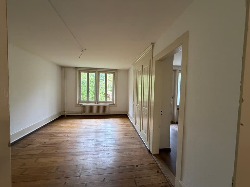 Charmante 2-Zimmer-Wohnung im Altbau – sofort verfügbar (2)