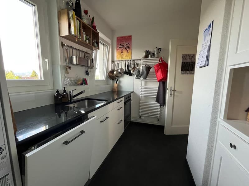 grosszügige 4.5-Zimmerwohnung in Wabern (2)