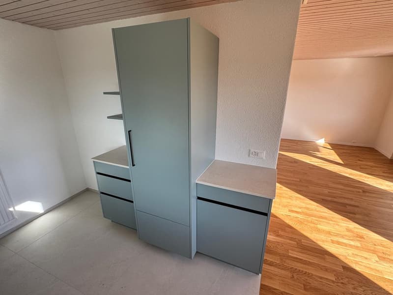 ***Erstvermietung nach Sanierung*** - 4.5-Zimmerwohnung mit Weitblick (3)