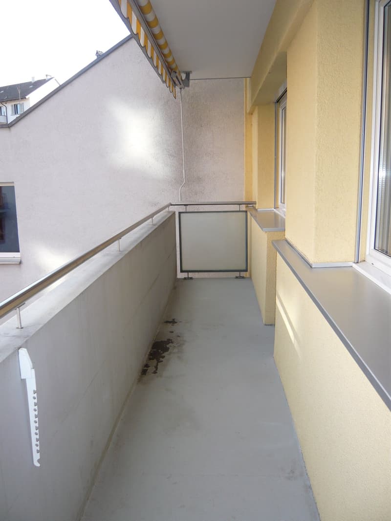 2 - Zimmerwohnung im 2. OG / Nähe Inselspital (Lift vorhanden!) (9)
