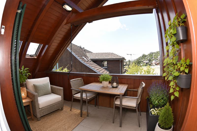 Balkon West ...