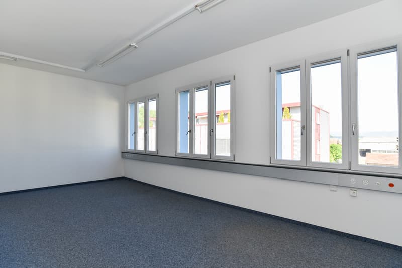 ..Büroraum