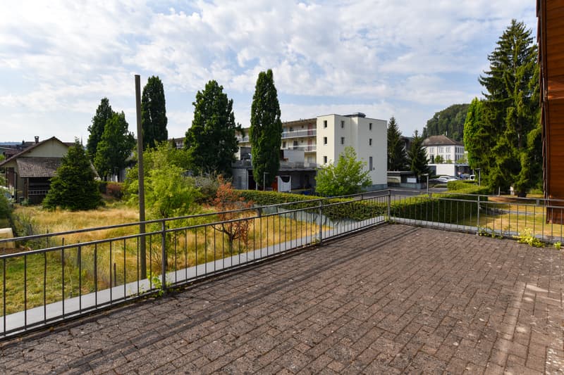 Grosse Terrasse im OG
