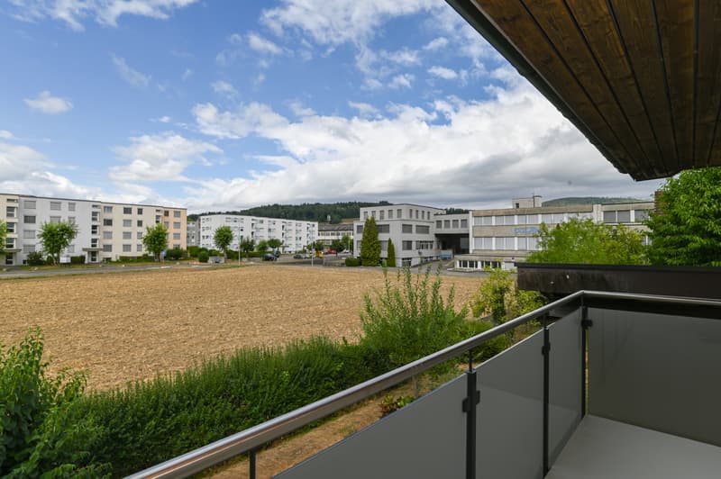 ...zum Balkon